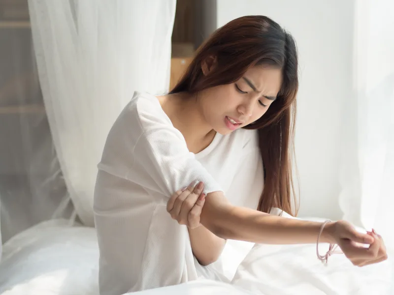 How The Creek Chiropractic & Wellness treats elbow pain in Battle Creek