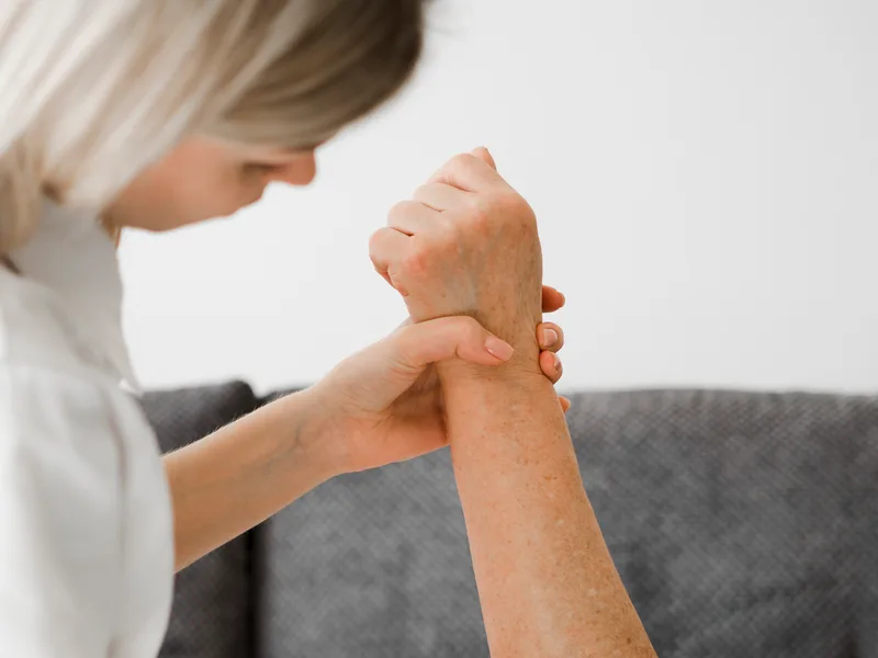 Chiropractic care for neuropathy at The Creek Chiropractic & Wellness in Battle Creek