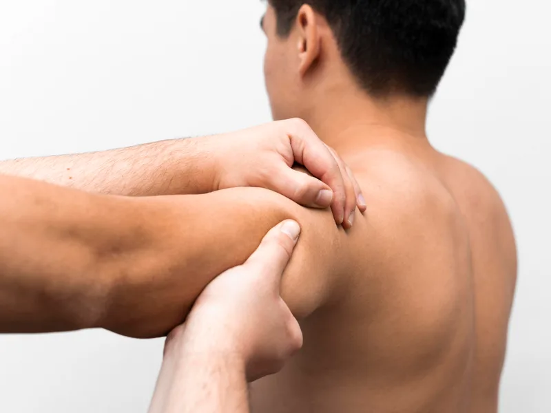 How The Creek Chiropractic & Wellness treats rotator cuff injury in Battle Creek
